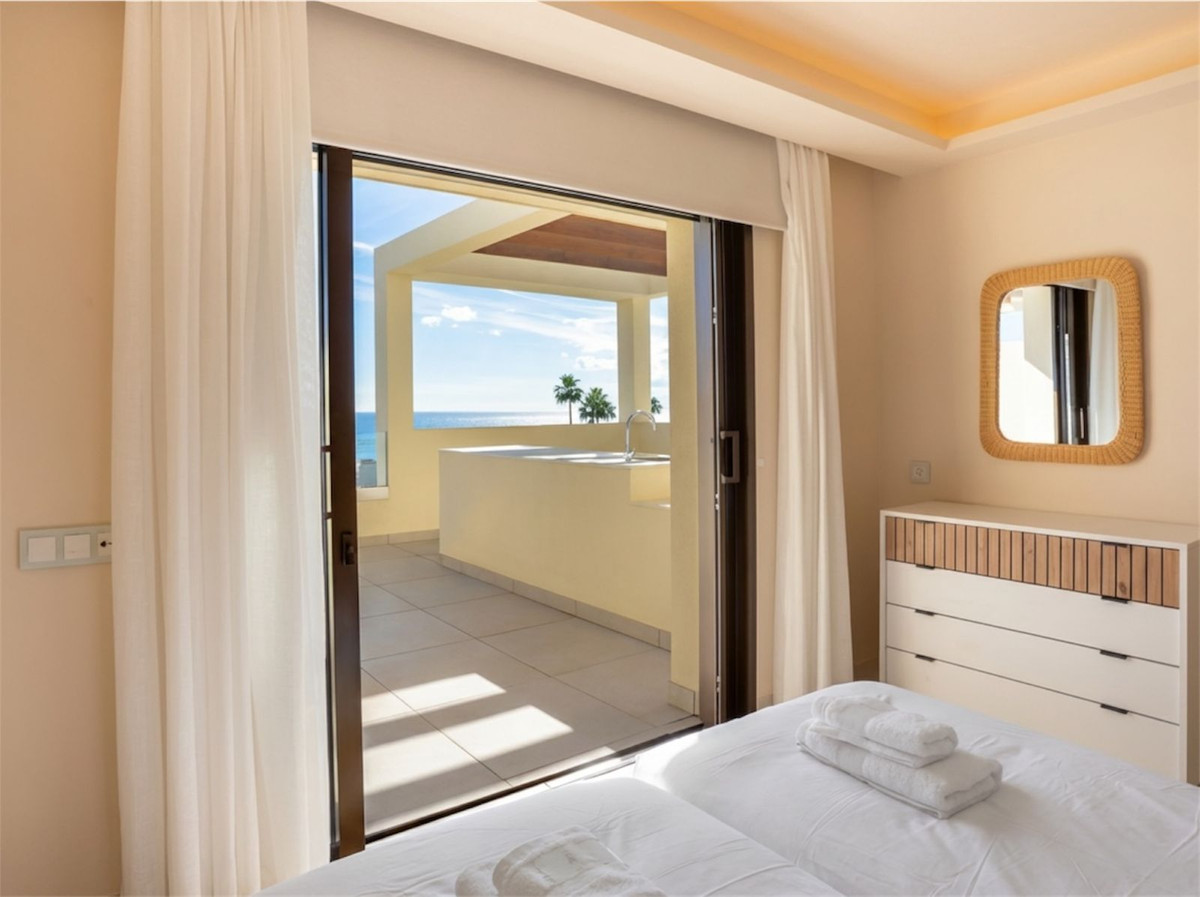 Appartement te koop in Estepona | 3 slaapkamers H5359384