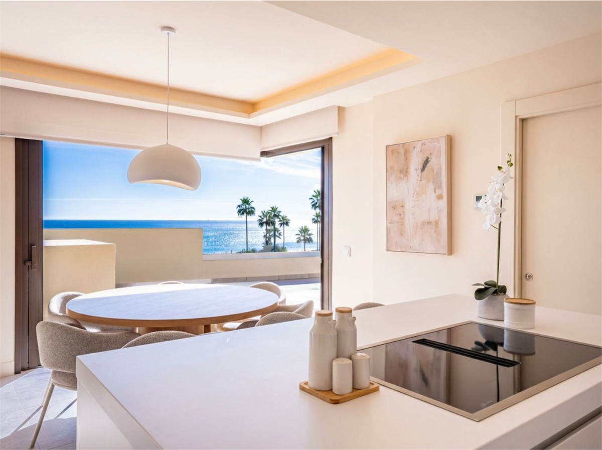 Appartement te koop in Estepona | 3 slaapkamers H5359384