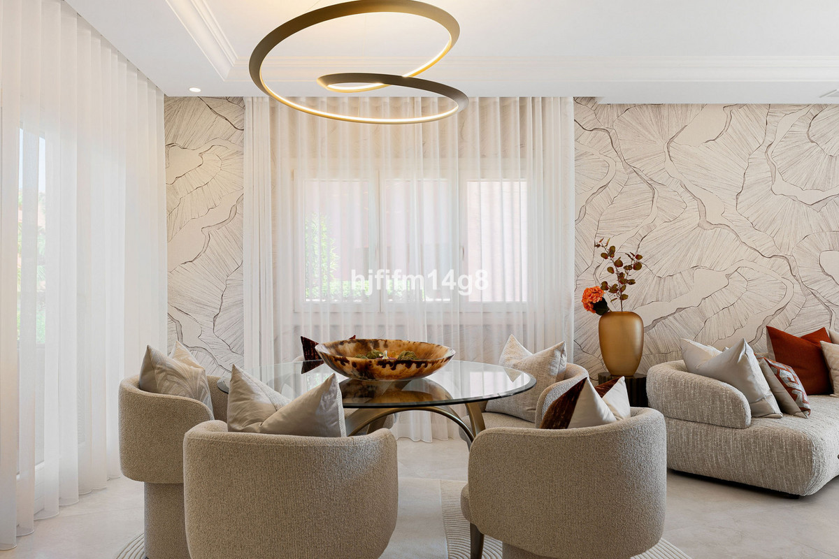 Appartement te koop in Estepona | 3 slaapkamers H5359759