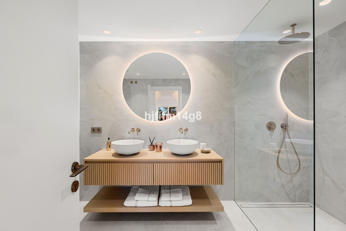 Appartement te koop in Estepona | 3 slaapkamers H5359759