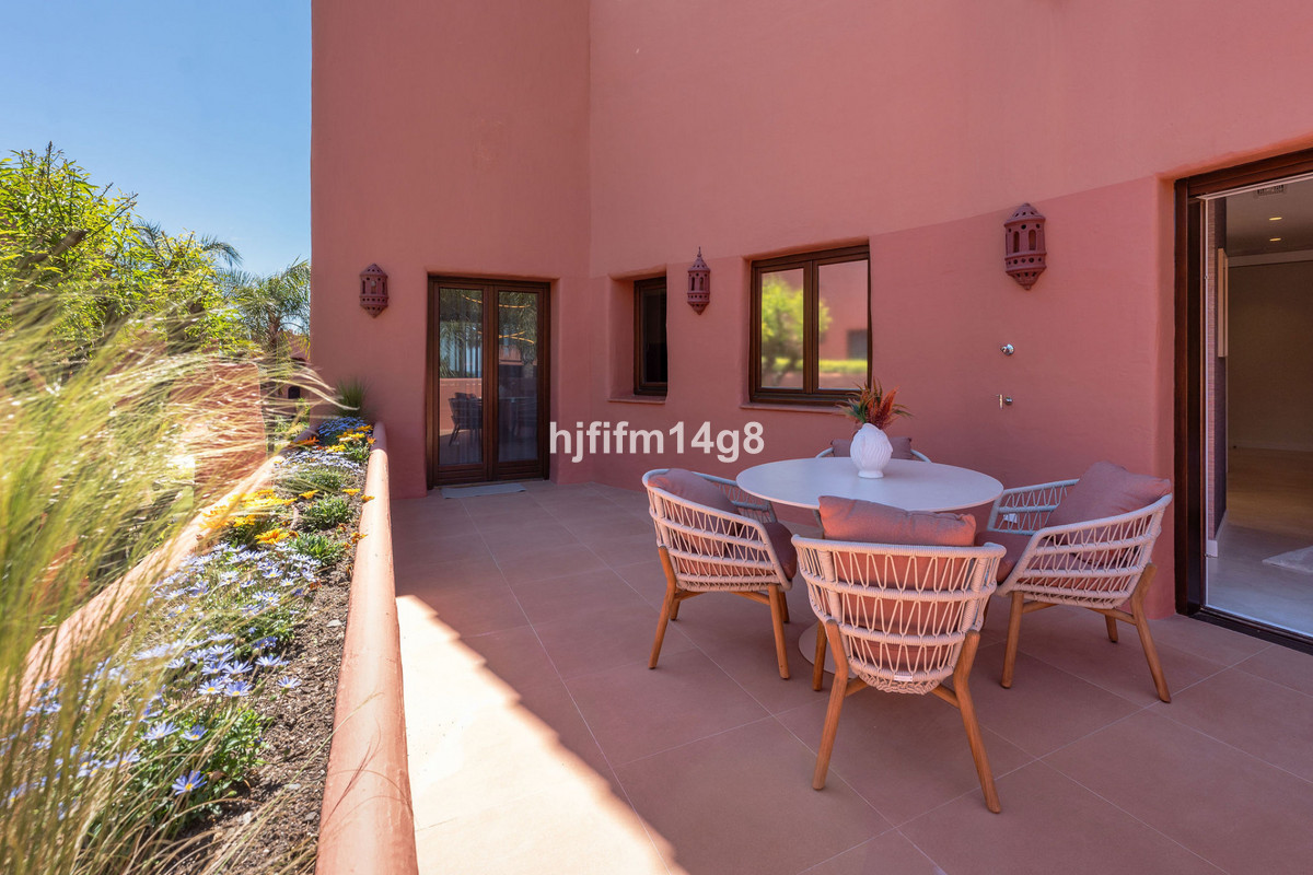 Appartement te koop in Estepona | 3 slaapkamers H5359759