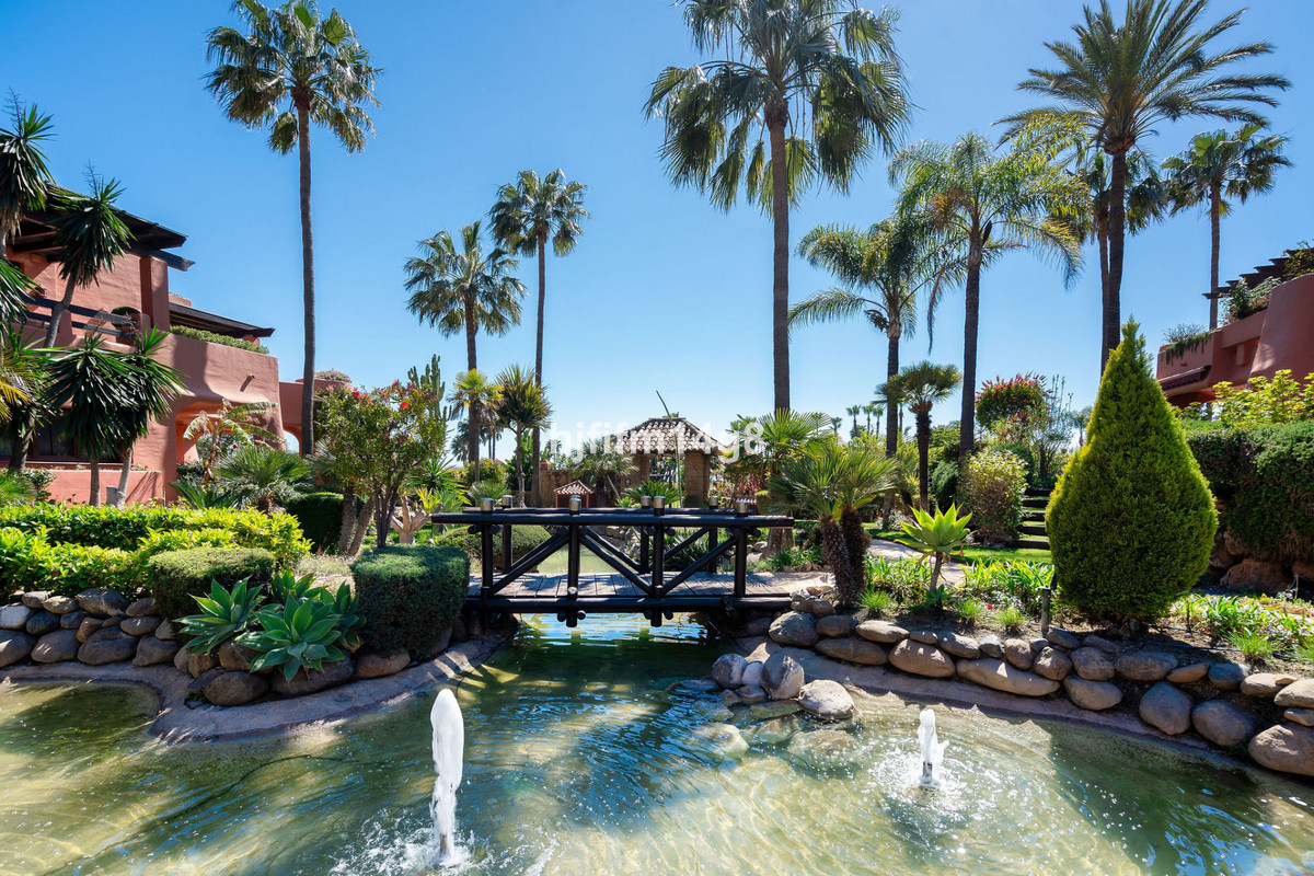 Appartement te koop in Estepona | 3 slaapkamers H5359759