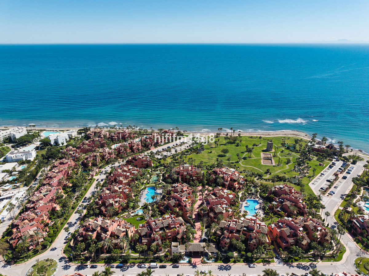 Appartement te koop in Estepona | 3 slaapkamers H5359759