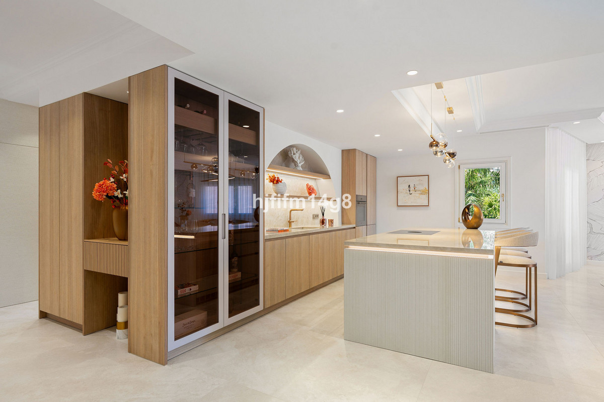 Appartement te koop in Estepona | 3 slaapkamers H5359759