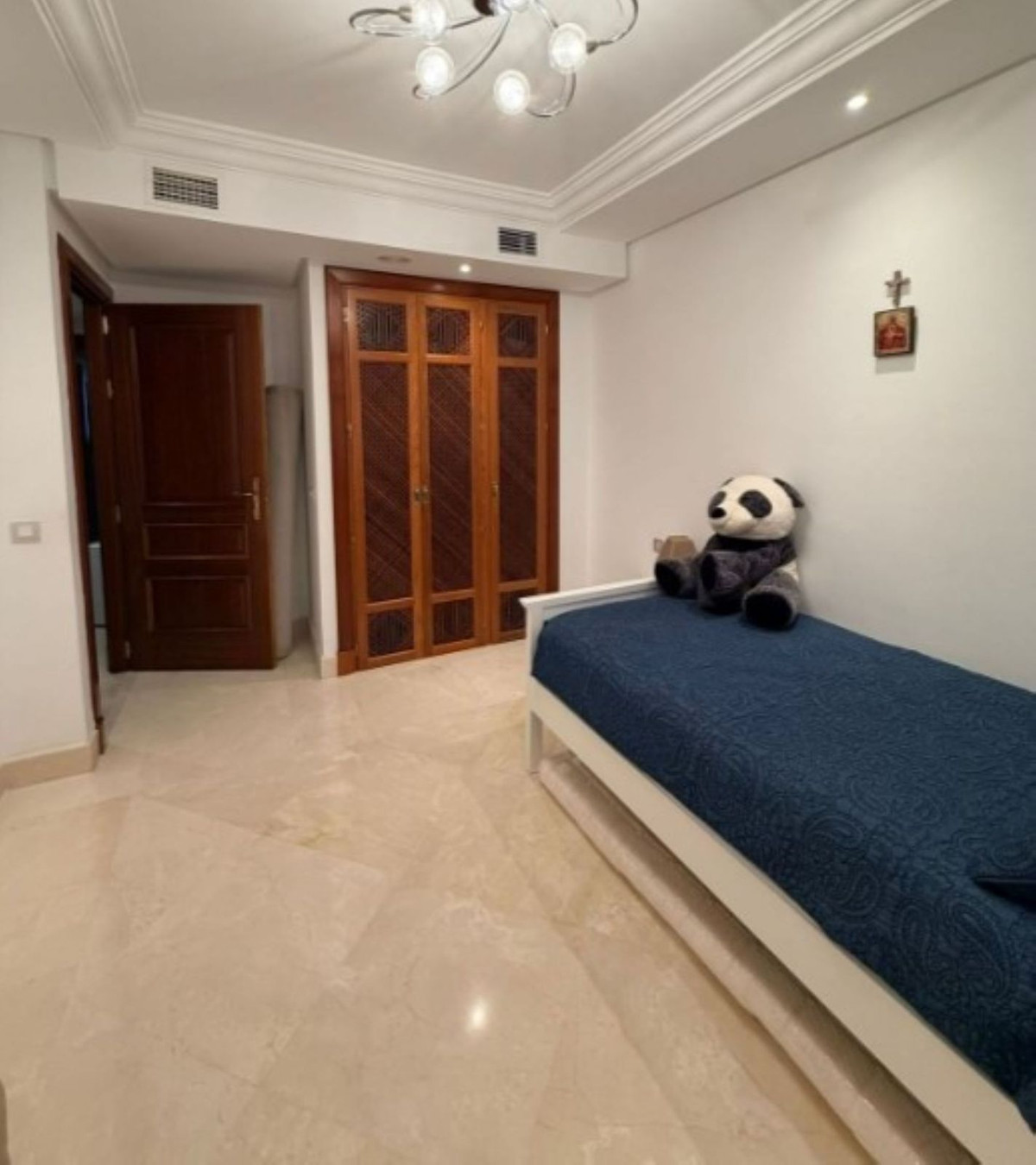 Appartement te koop in Estepona | 3 slaapkamers H5360431