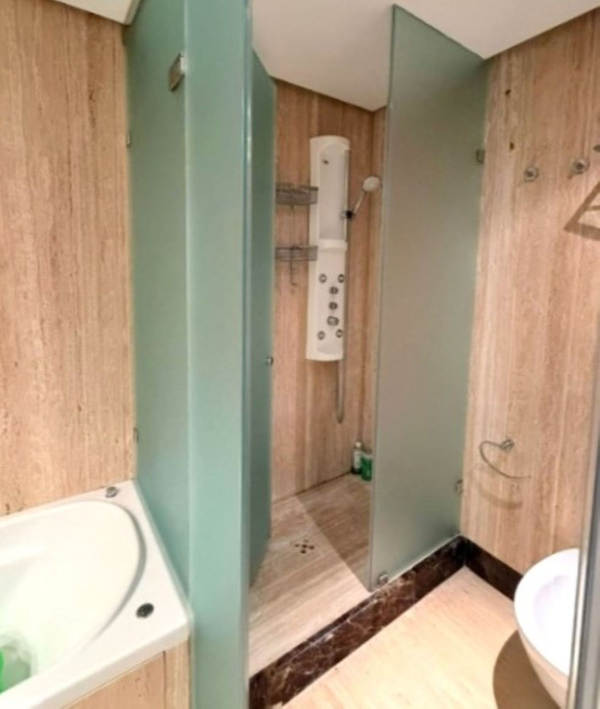 Appartement te koop in Estepona | 3 slaapkamers H5360431