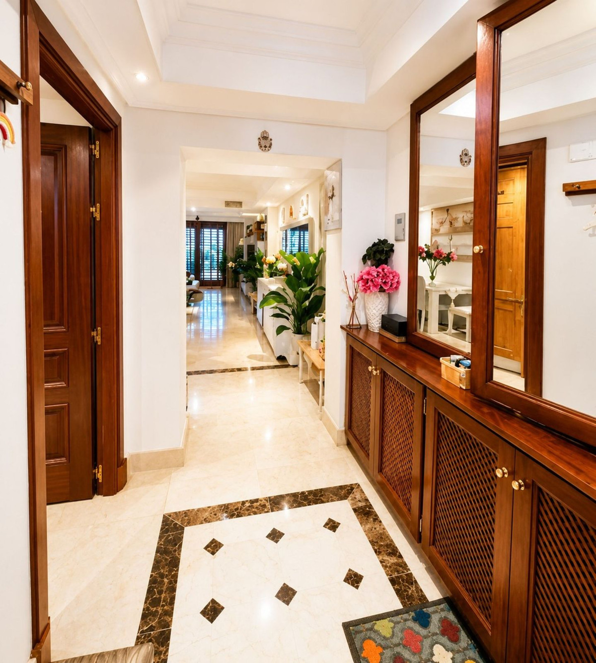 Appartement te koop in Estepona | 2 slaapkamers H5360443