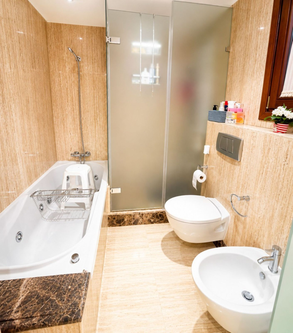 Appartement te koop in Estepona | 2 slaapkamers H5360443