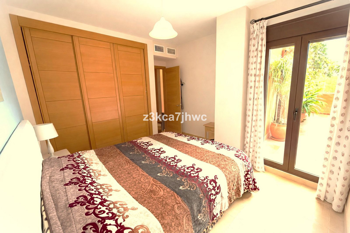 Appartement te koop in Estepona | 1 slaapkamers H5360518