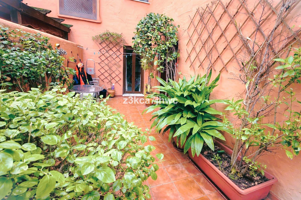 Appartement te koop in Estepona | 1 slaapkamers H5360518