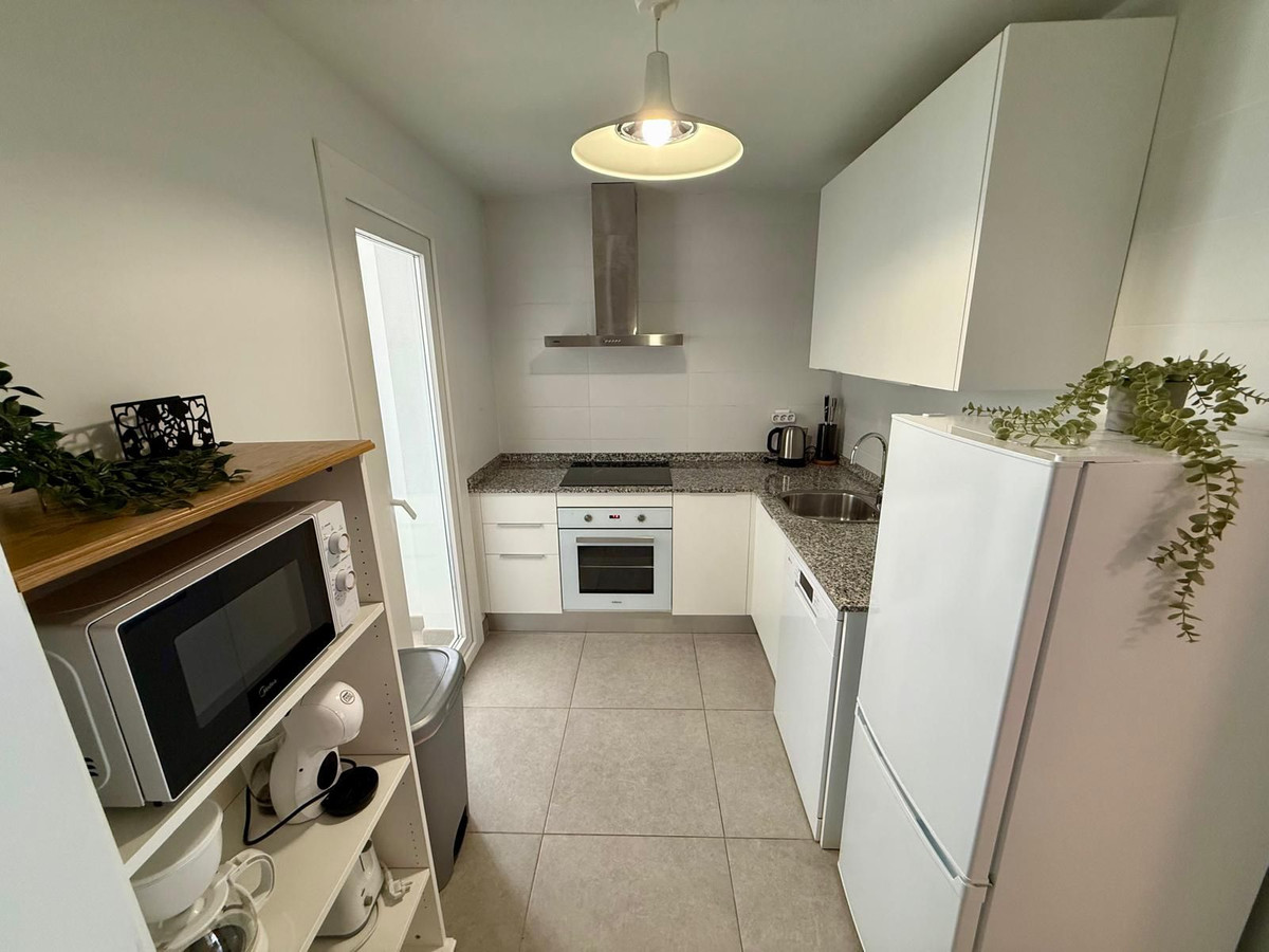 Appartement te koop in Estepona | 2 slaapkamers H5360593