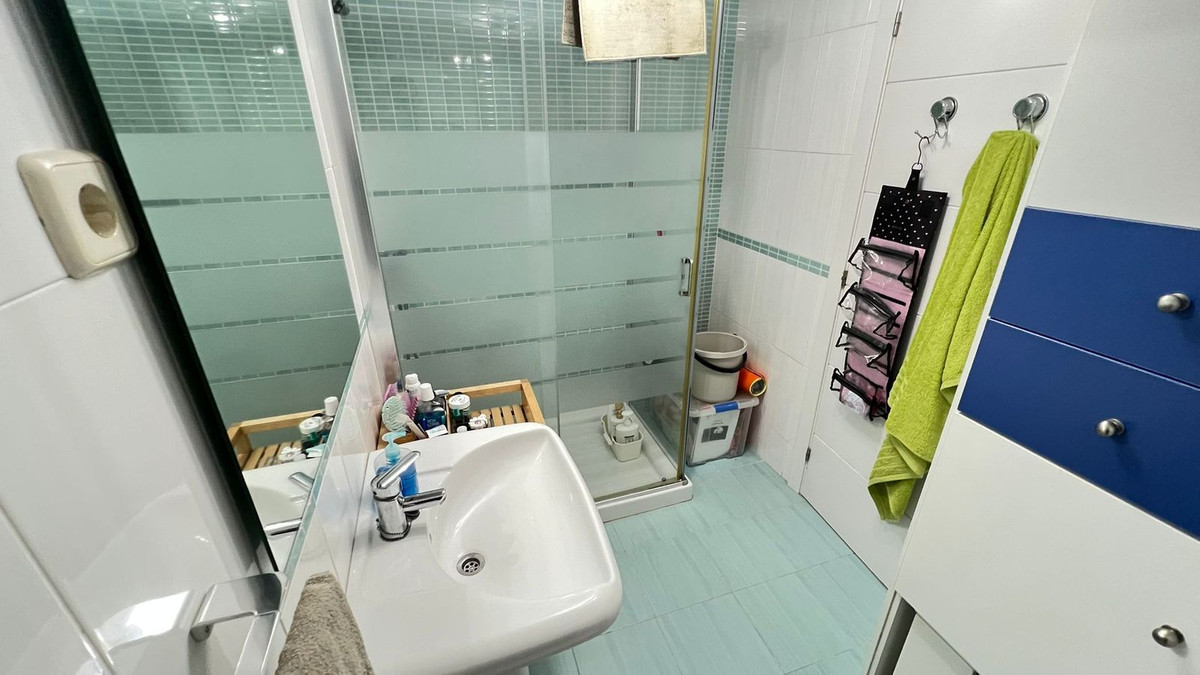 Appartement te koop in Estepona | 3 slaapkamers H5360725