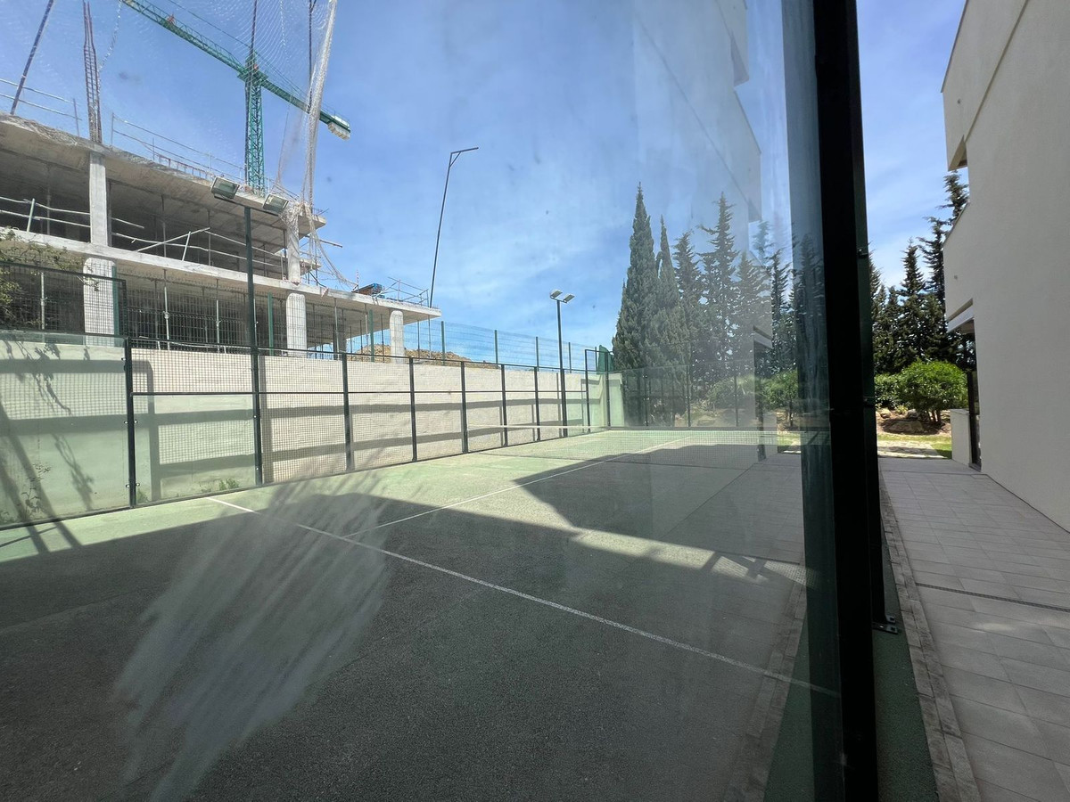 Appartement te koop in Estepona | 3 slaapkamers H5360725