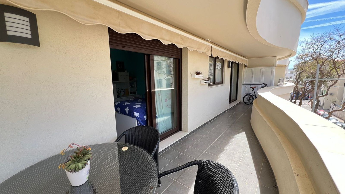 Appartement te koop in Estepona | 3 slaapkamers H5360725