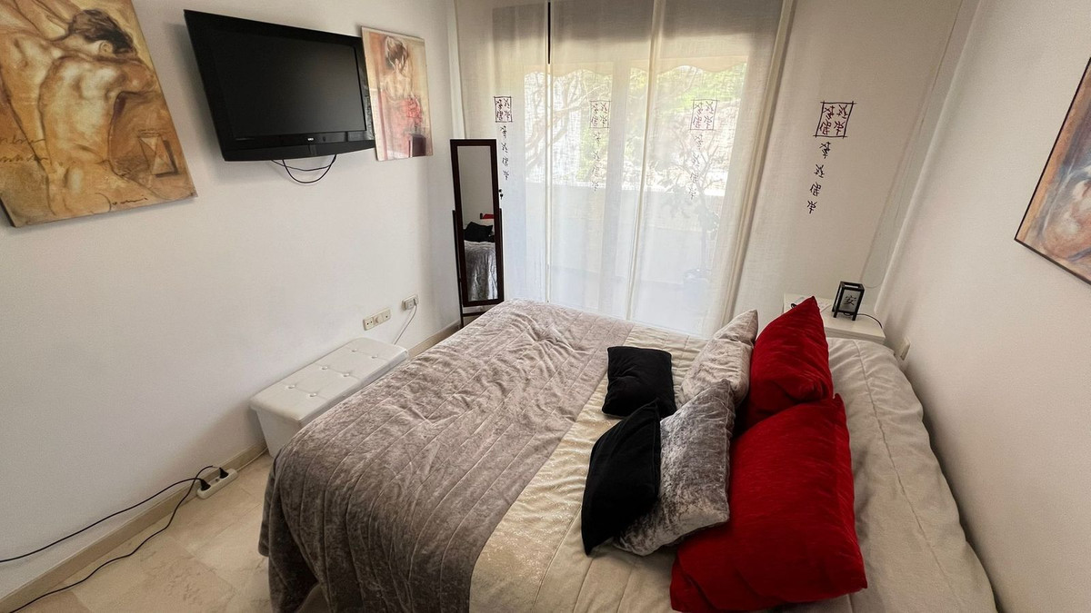Appartement te koop in Estepona | 3 slaapkamers H5360725