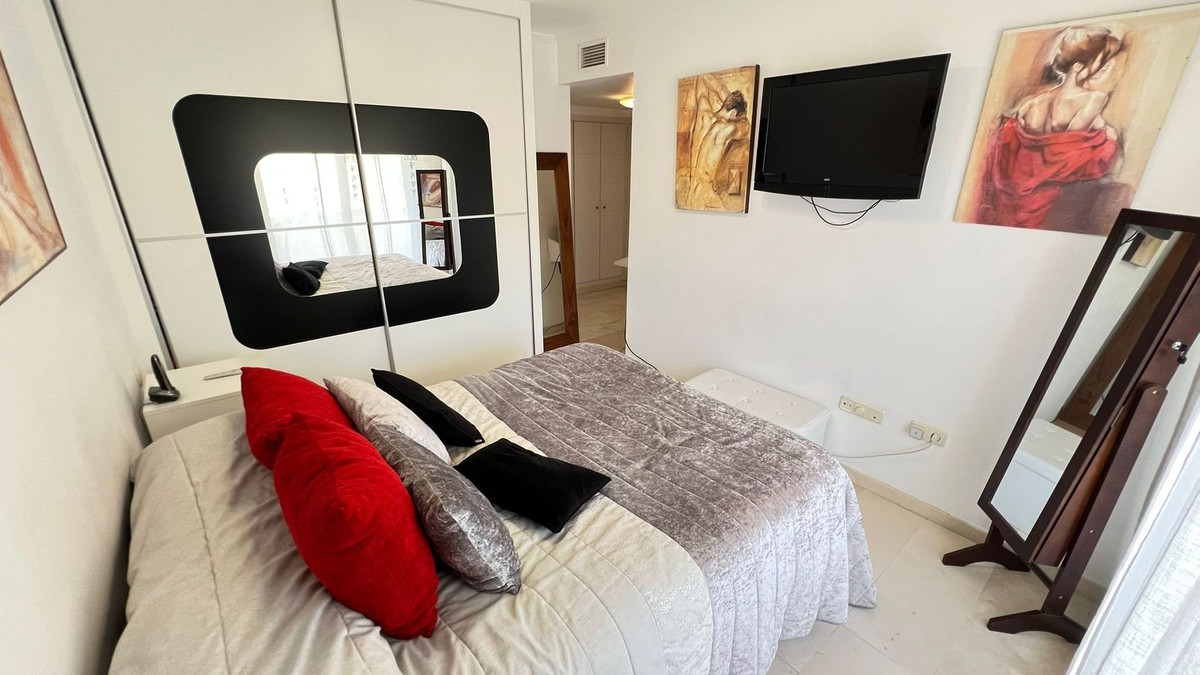 Appartement te koop in Estepona | 3 slaapkamers H5360725