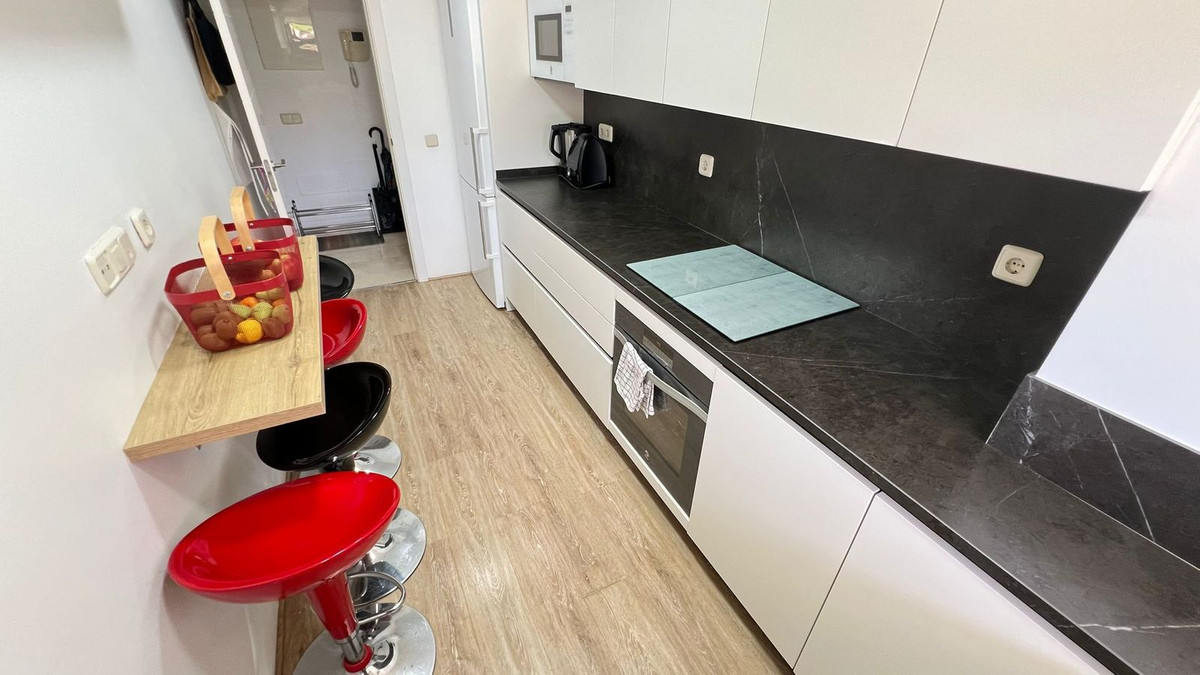 Appartement te koop in Estepona | 3 slaapkamers H5360725