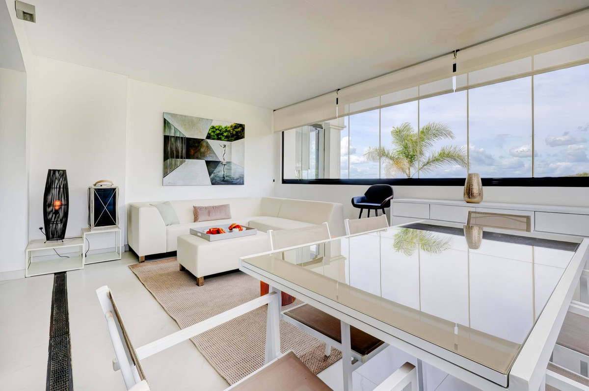 Appartement te koop in Estepona | 2 slaapkamers H5360740