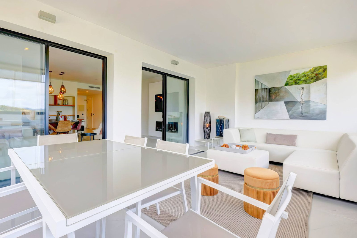 Appartement te koop in Estepona | 2 slaapkamers H5360740
