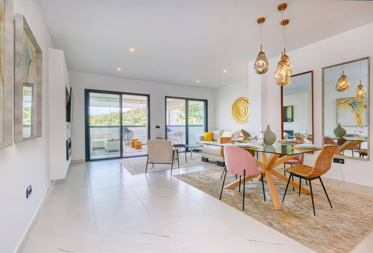 Appartement te koop in Estepona | 2 slaapkamers H5360740