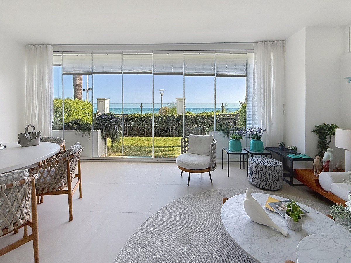 Appartement te koop in Estepona | 2 slaapkamers H5360860