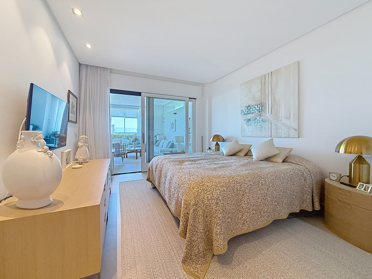 Appartement te koop in Estepona | 2 slaapkamers H5360860