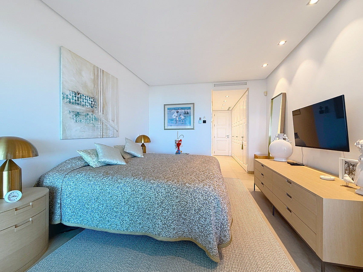 Appartement te koop in Estepona | 2 slaapkamers H5360860