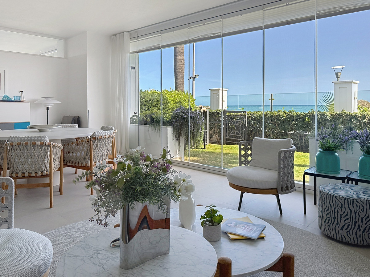 Appartement te koop in Estepona | 2 slaapkamers H5360860