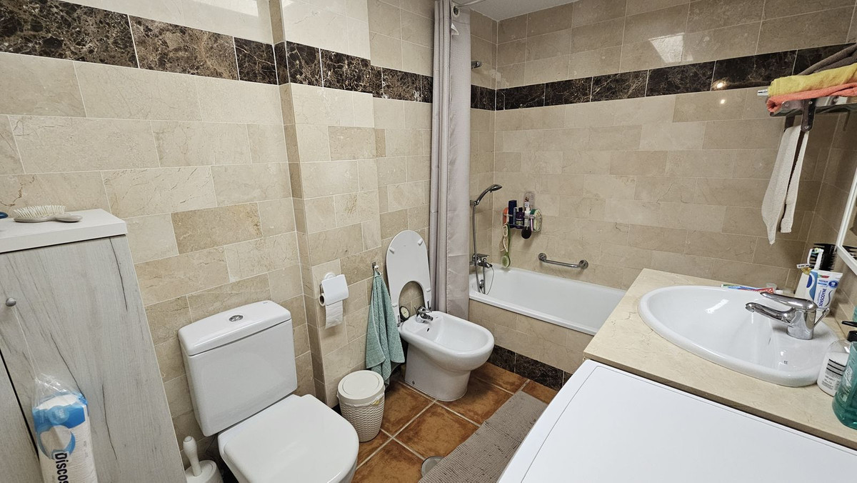 Appartement te koop in Estepona | 1 slaapkamers H5361145