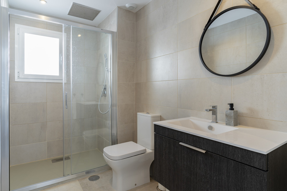 Penthouse te koop in Estepona | 3 slaapkamers H5361370