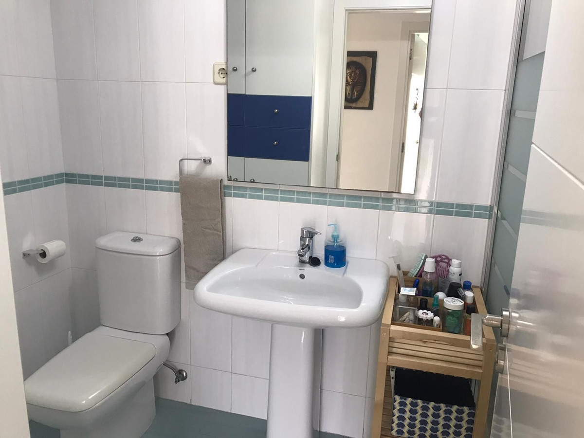 Appartement te koop in Estepona | 3 slaapkamers H5361697