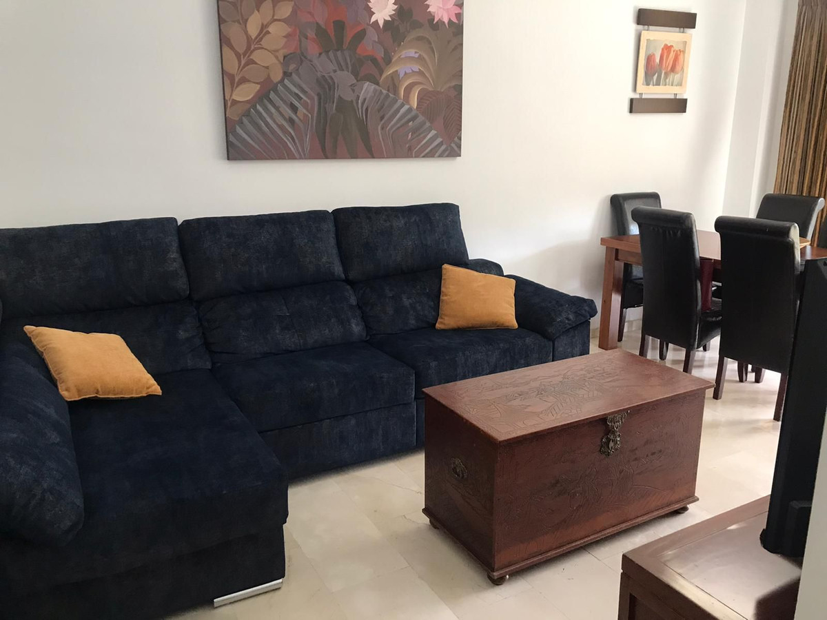 Appartement te koop in Estepona | 3 slaapkamers H5361697