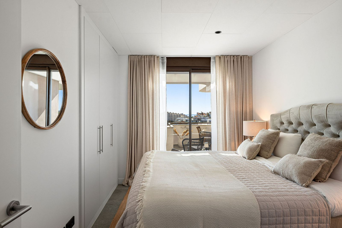 Penthouse te koop in Estepona | 3 slaapkamers H5361727