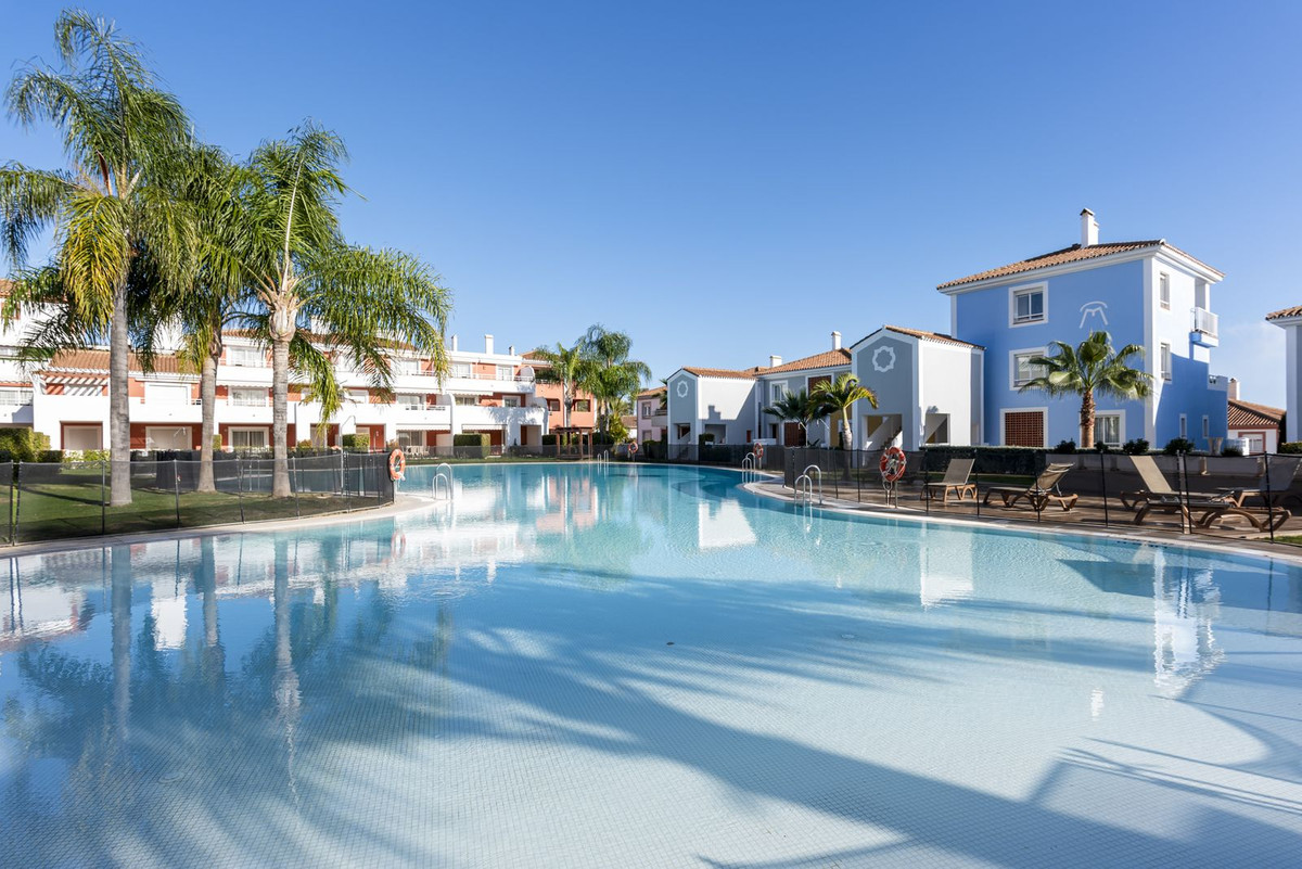 Appartement te koop in Estepona | 2 slaapkamers H5361883