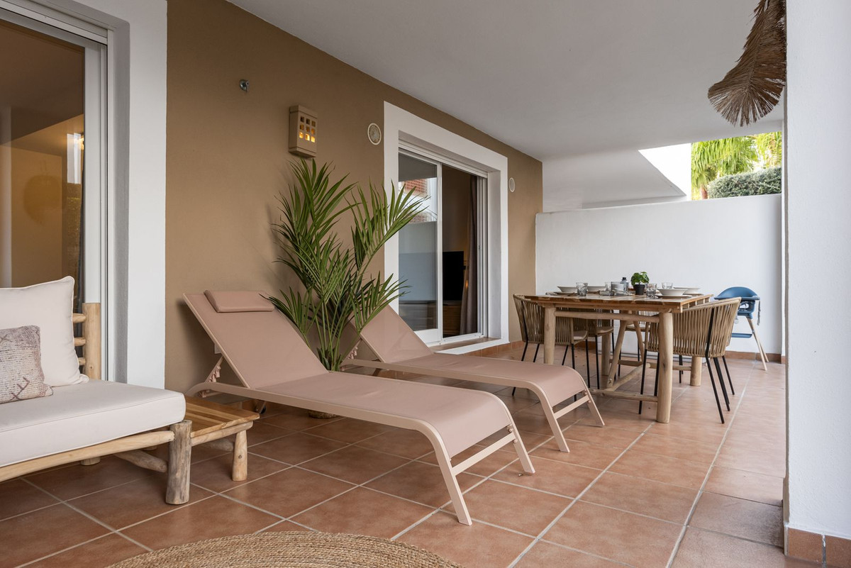 Appartement te koop in Estepona | 2 slaapkamers H5361883