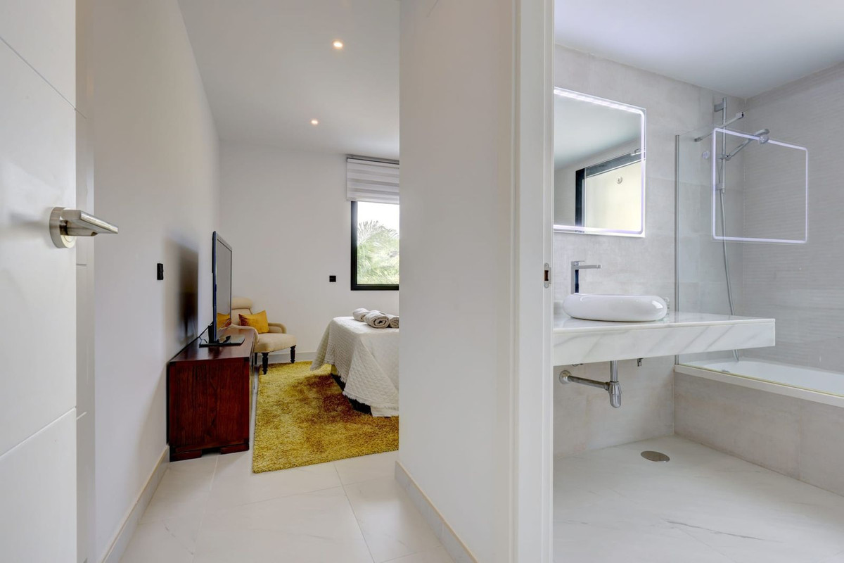 Property main view 30