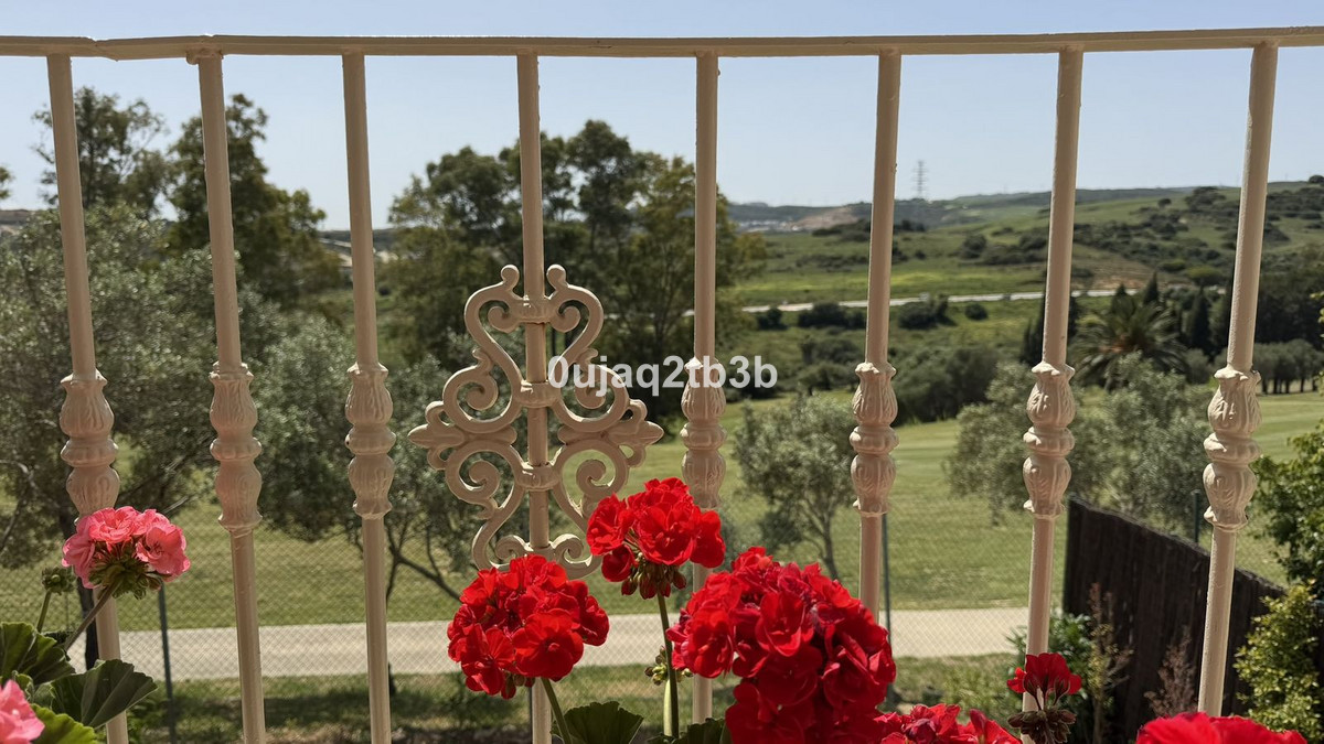 Appartement te koop in Estepona | 2 slaapkamers H5362549