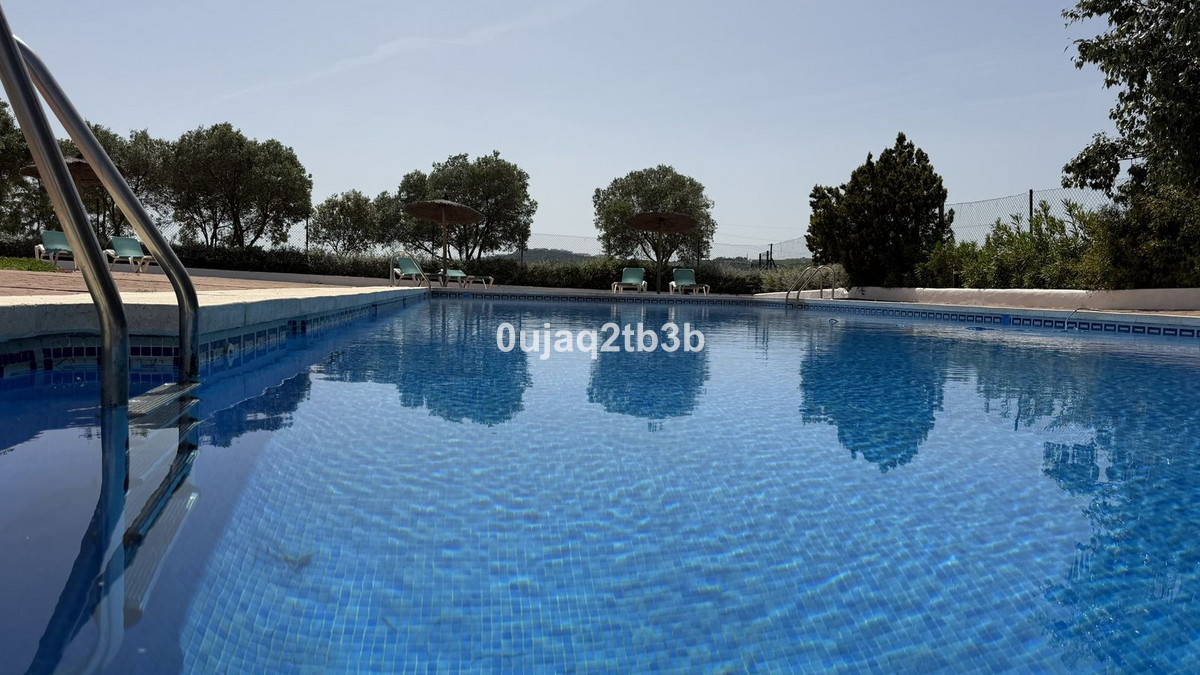 Appartement te koop in Estepona | 2 slaapkamers H5362549