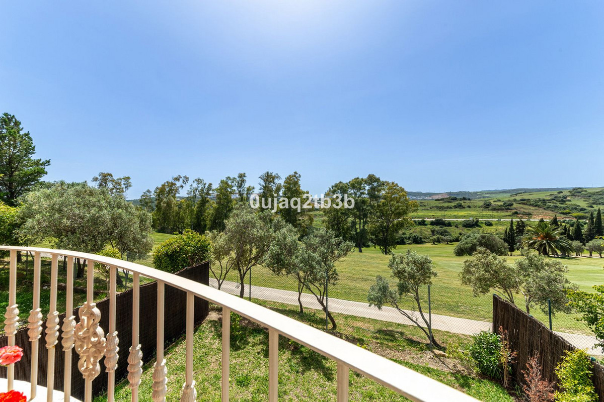 Appartement te koop in Estepona | 2 slaapkamers H5362549