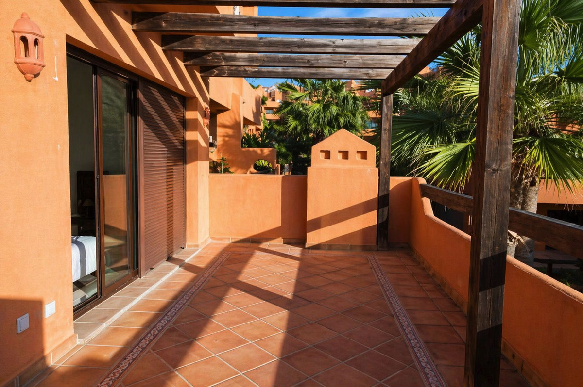 Appartement te koop in Estepona | 2 slaapkamers H5362918