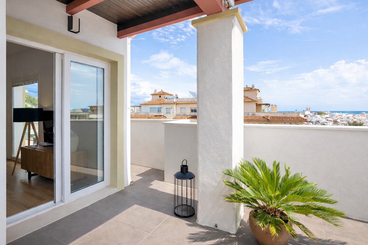 Penthouse te koop in Estepona | 2 slaapkamers H5363077