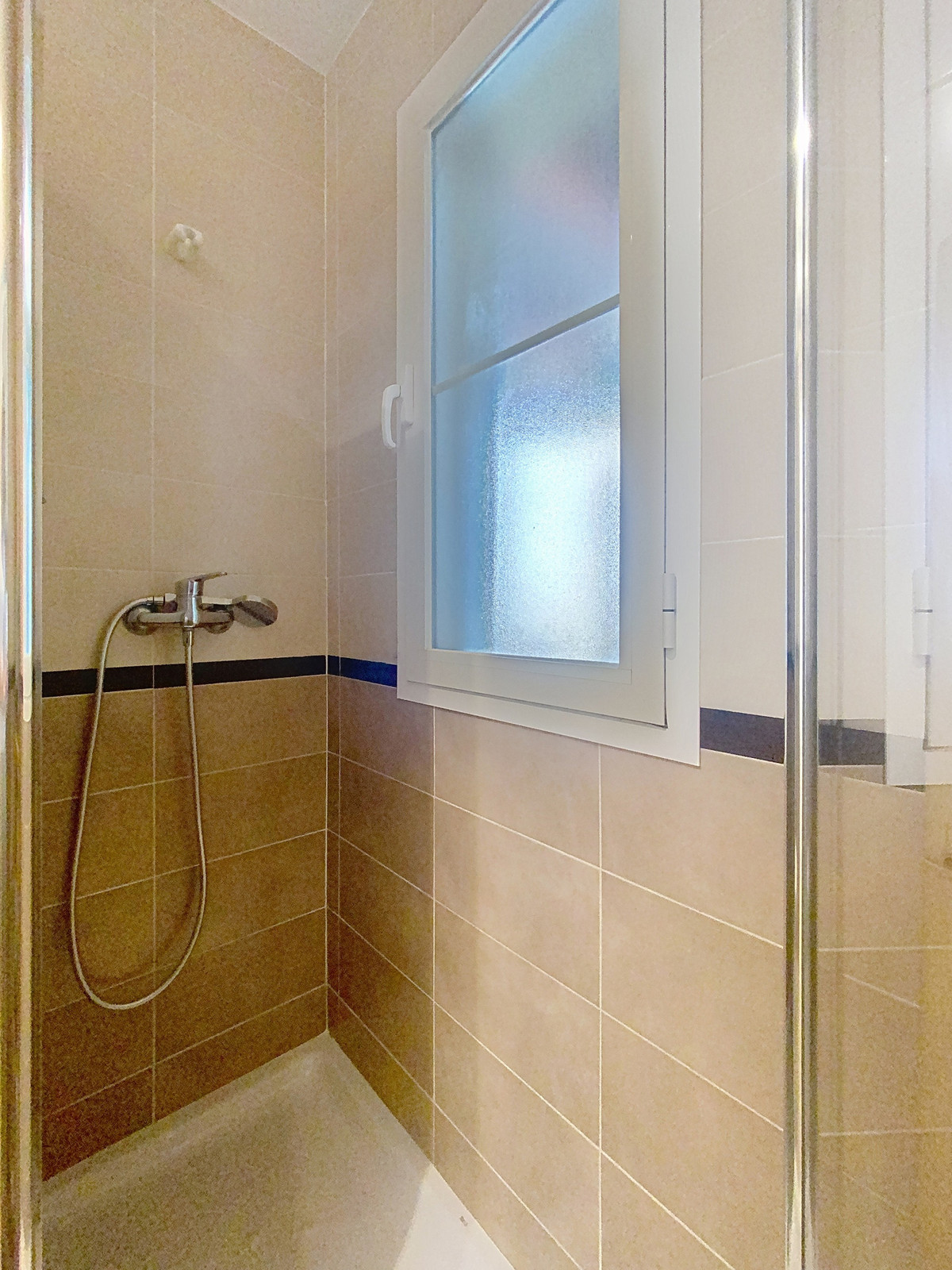 Penthouse te koop in Estepona | 2 slaapkamers H5363077