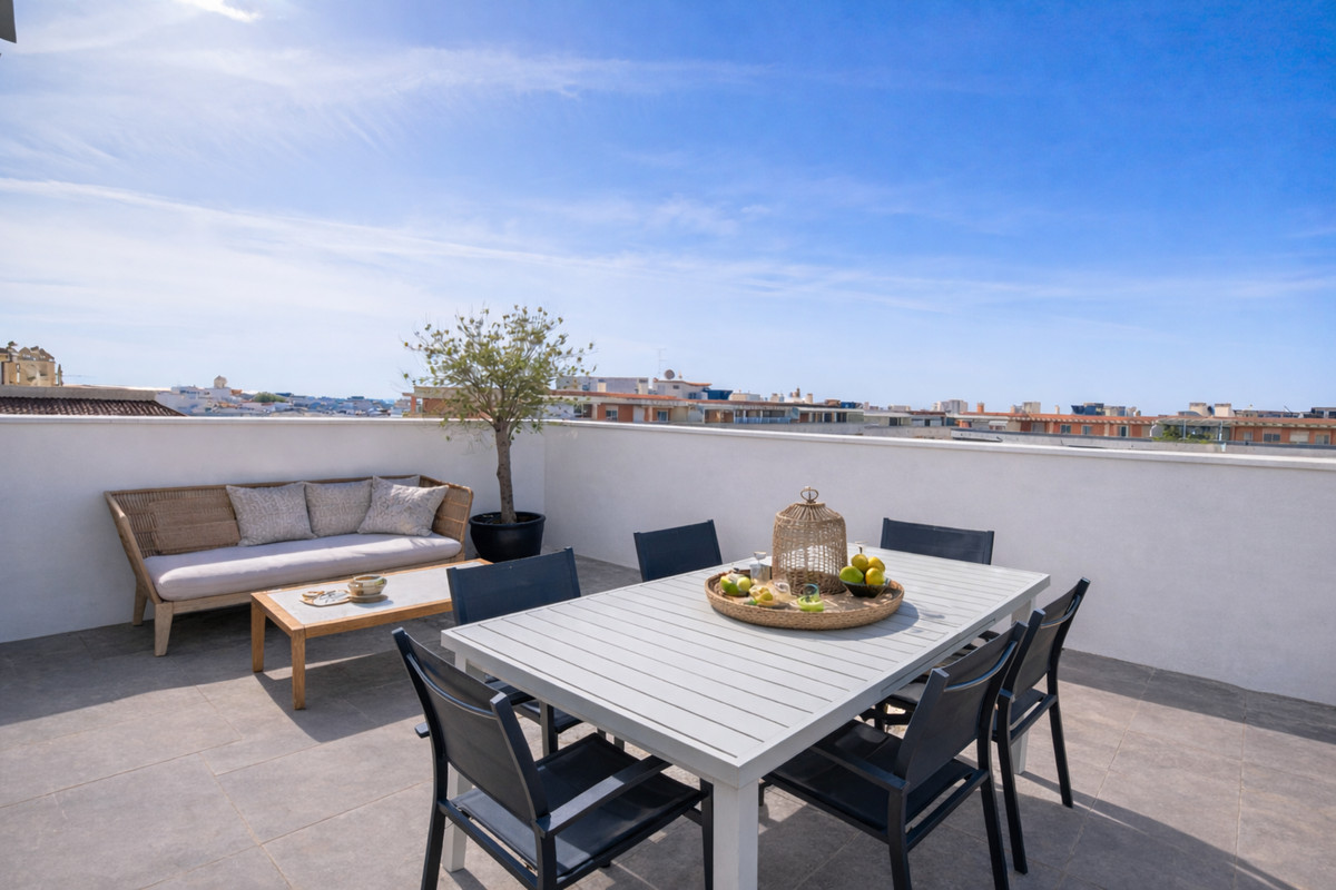 Penthouse te koop in Estepona | 2 slaapkamers H5363077