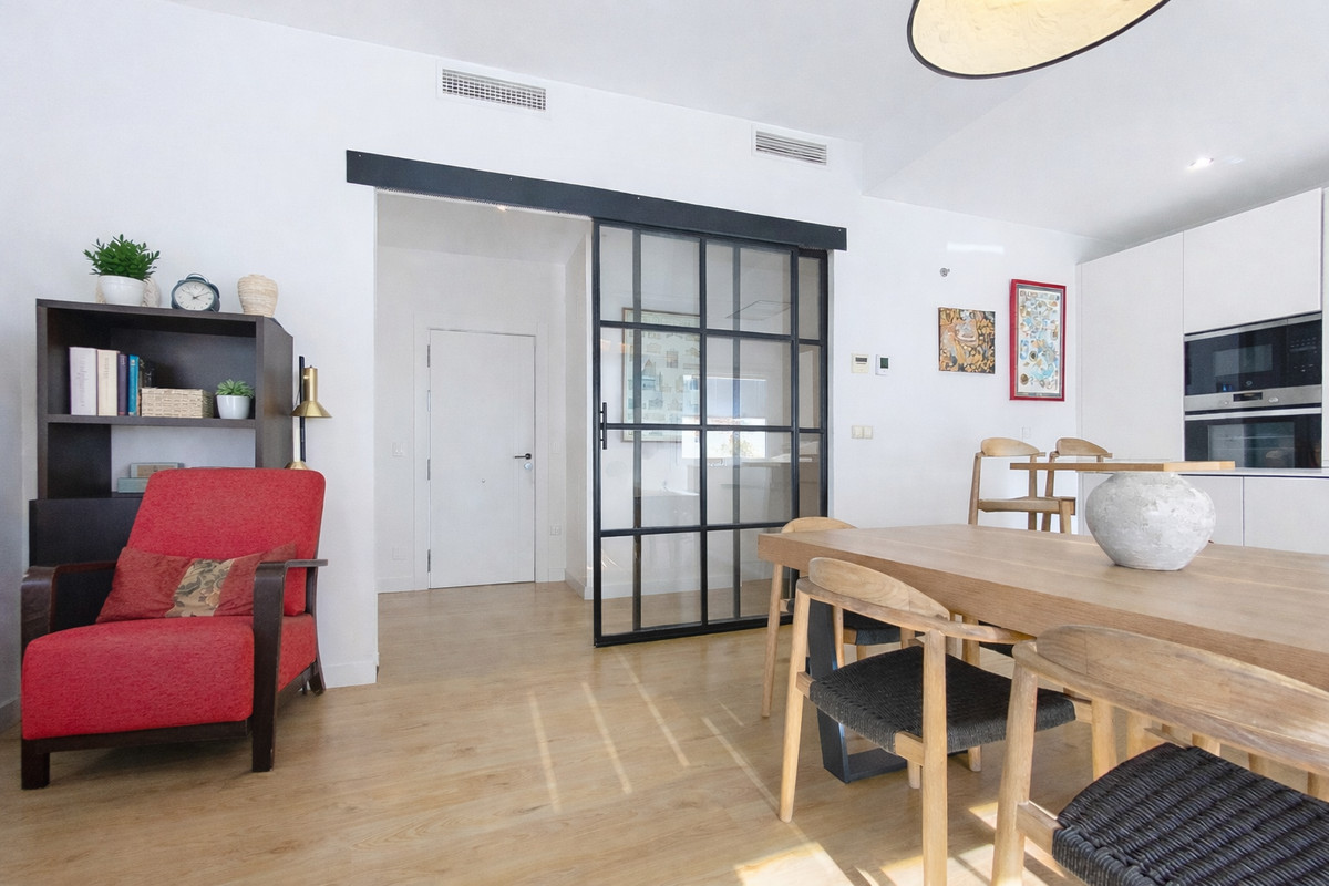 Penthouse te koop in Estepona | 2 slaapkamers H5363077