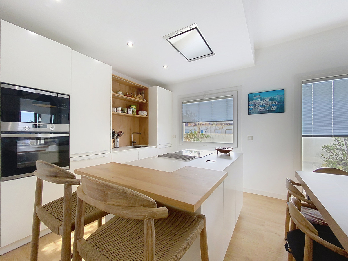 Penthouse te koop in Estepona | 2 slaapkamers H5363077