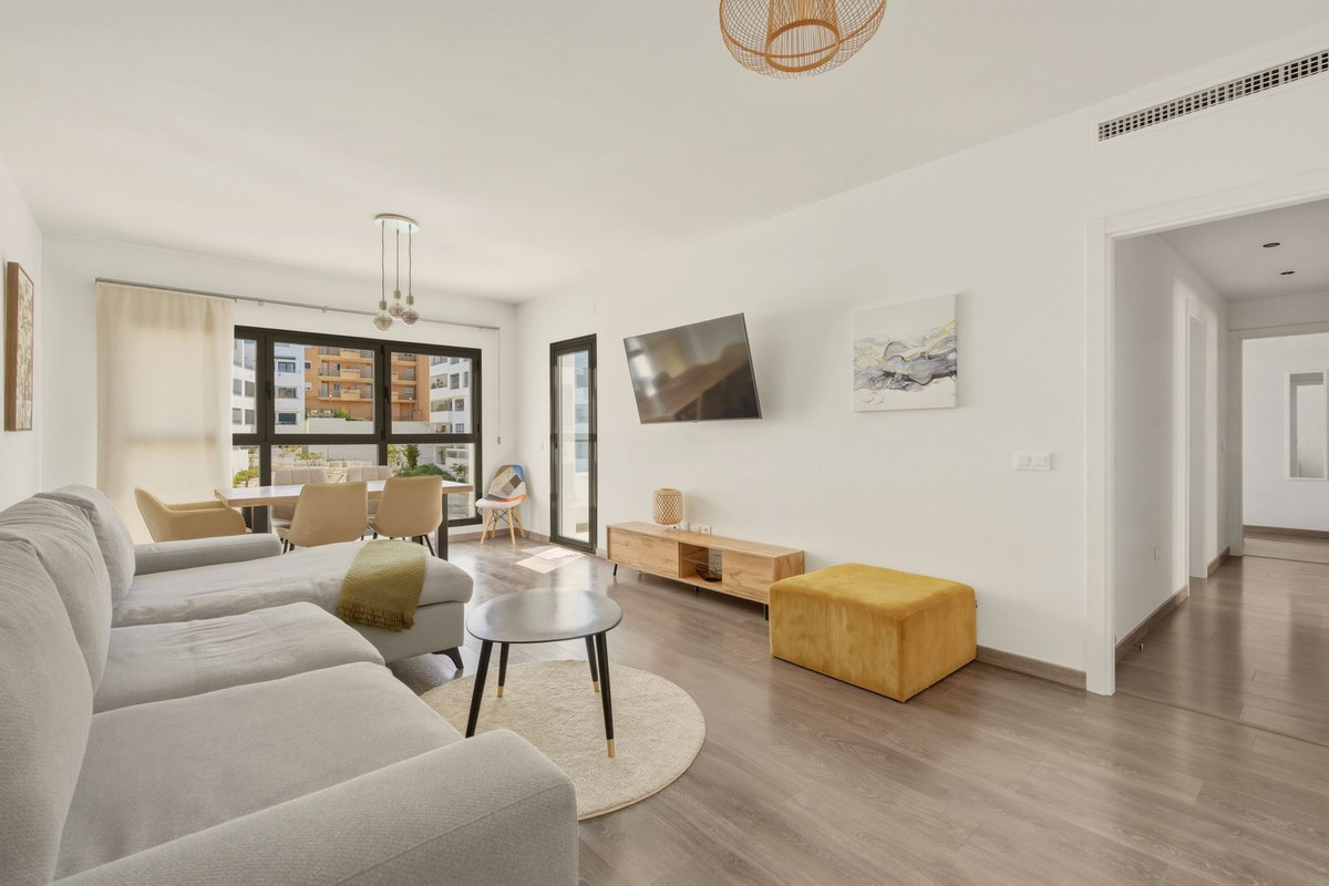 Penthouse te koop in Estepona | 3 slaapkamers H5363704