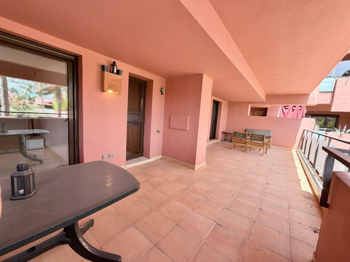 Appartement te koop in Estepona | 2 slaapkamers H5364100