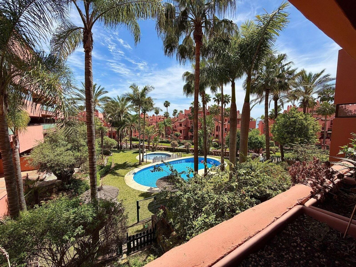 Appartement te koop in Estepona | 2 slaapkamers H5364100