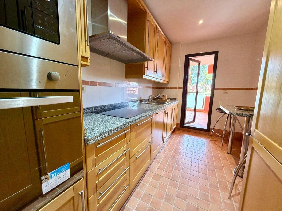 Appartement te koop in Estepona | 2 slaapkamers H5364100