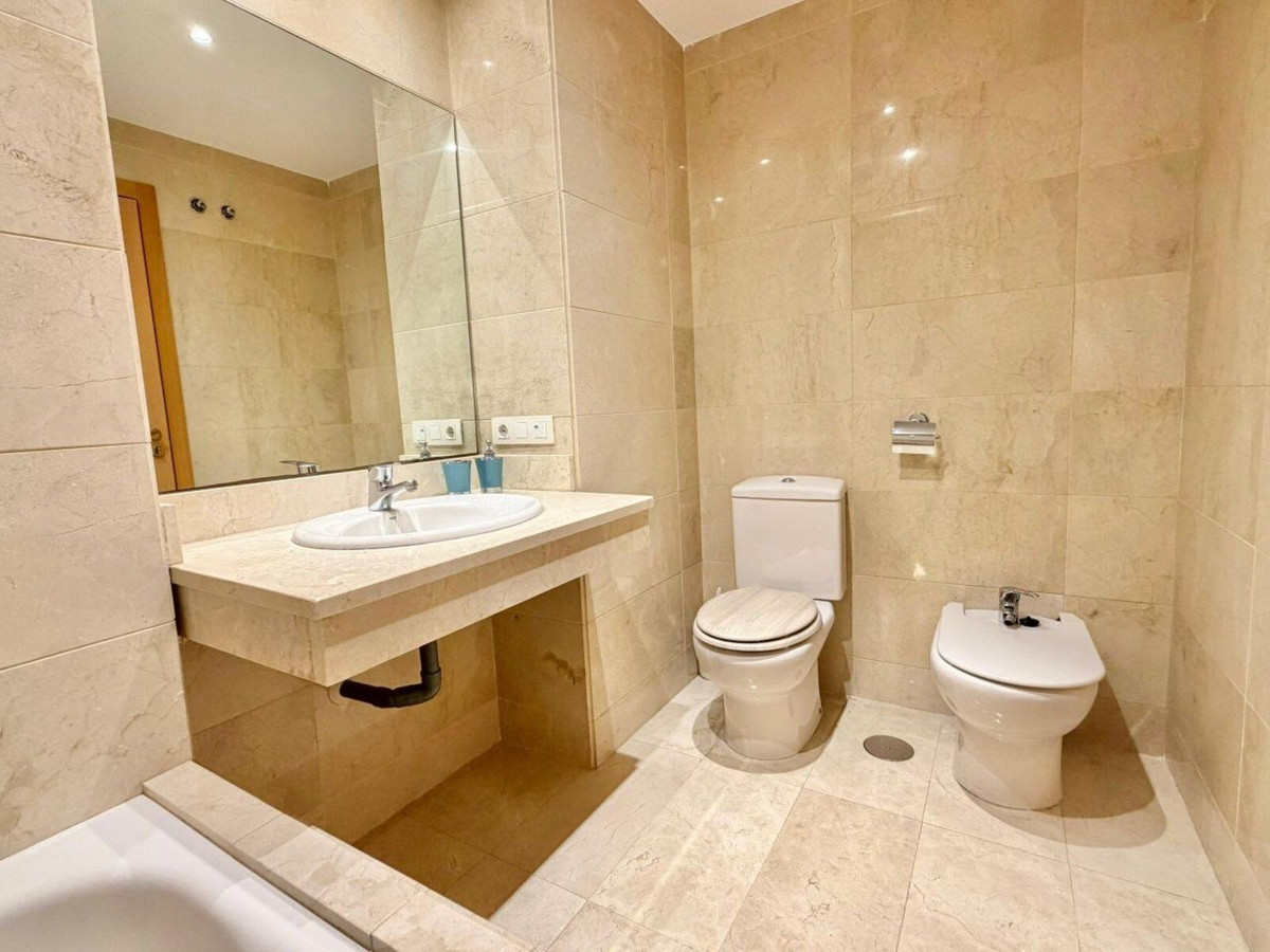 Appartement te koop in Estepona | 2 slaapkamers H5364100